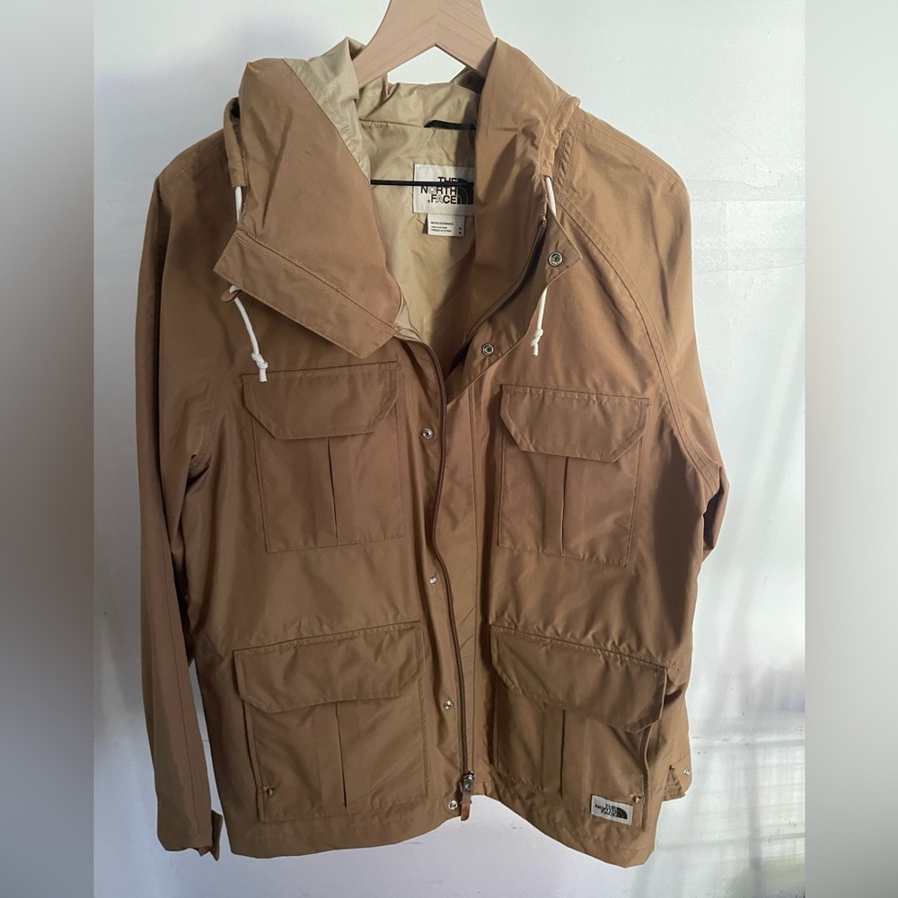 Men’s North Face Rain Jacket